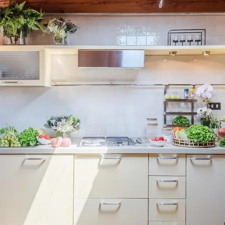 Horizon Panoramic Penthouse With Elevator In * Λούκα