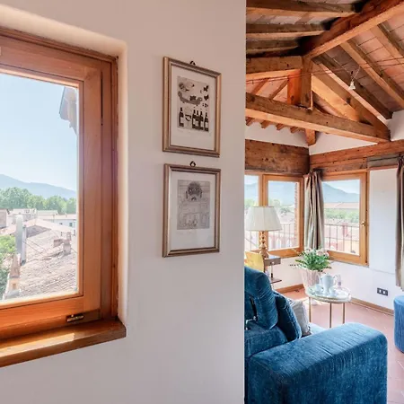 Horizon Panoramic Penthouse With Elevator In Apartment *