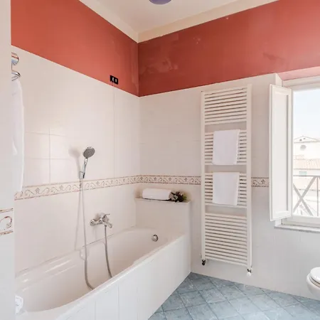 Horizon Panoramic Penthouse With Elevator In * Lucca